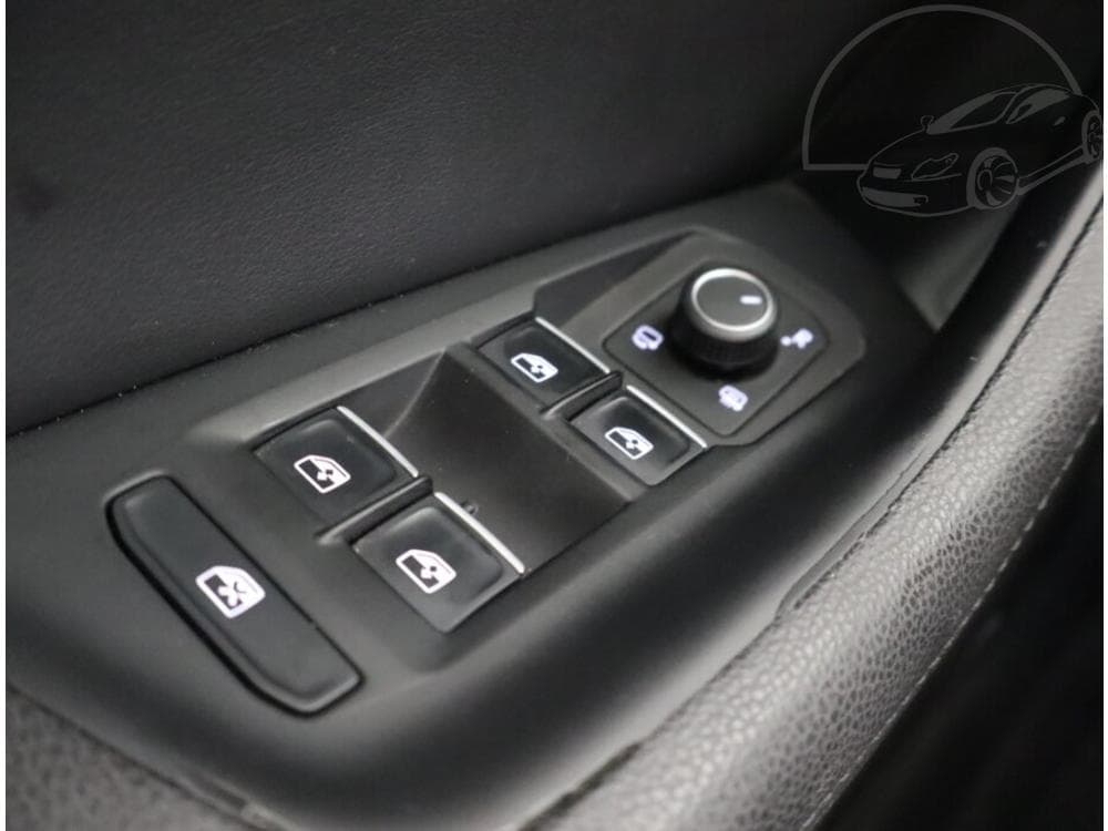 2019 Volkswagen PASSAT - 43