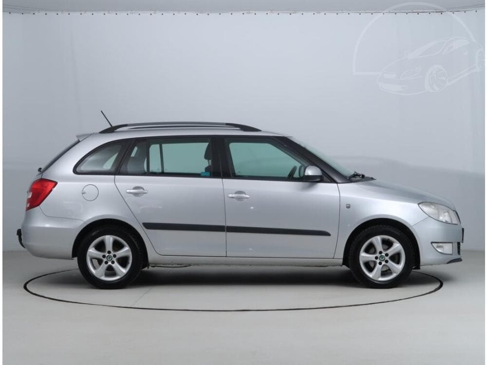 2012 Škoda FABIA - 16