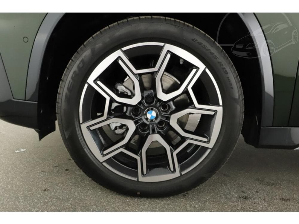 2025 BMW X1 - 34