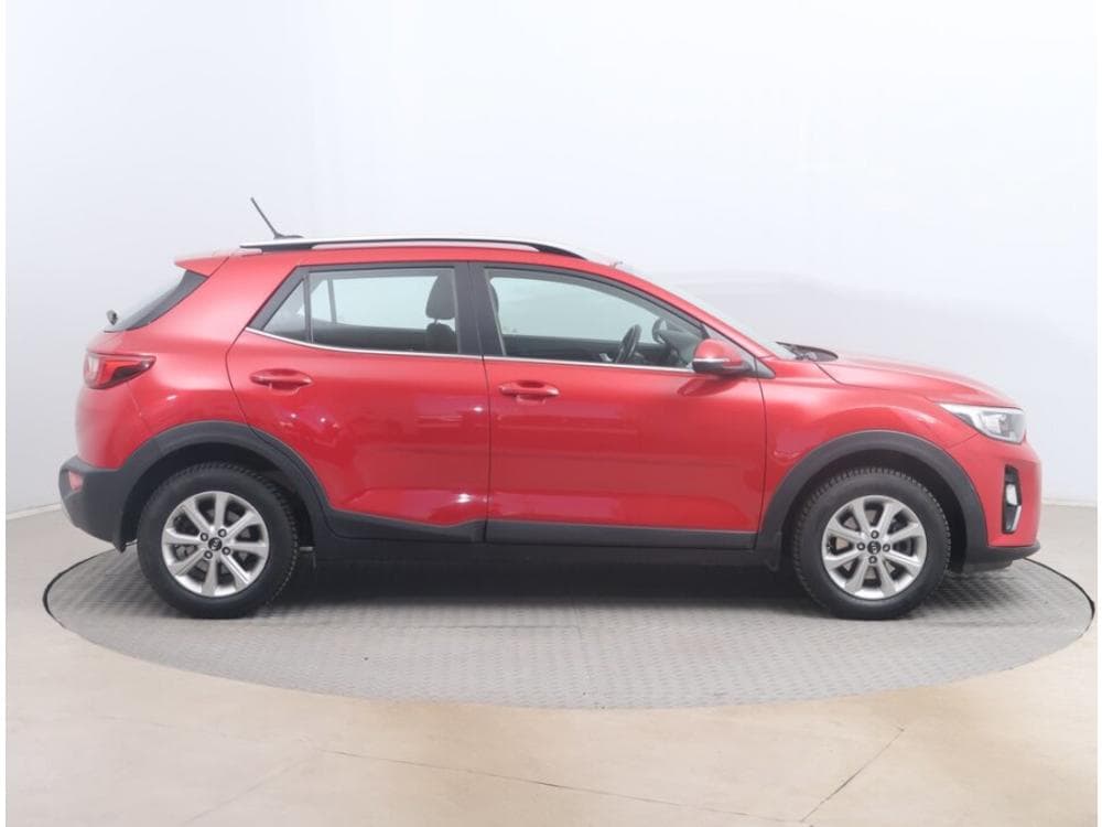 2017 Kia STONIC - 6