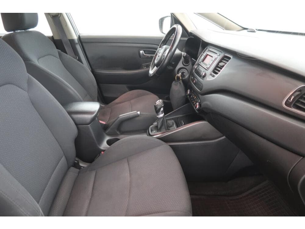 2013 Kia CARENS - 9