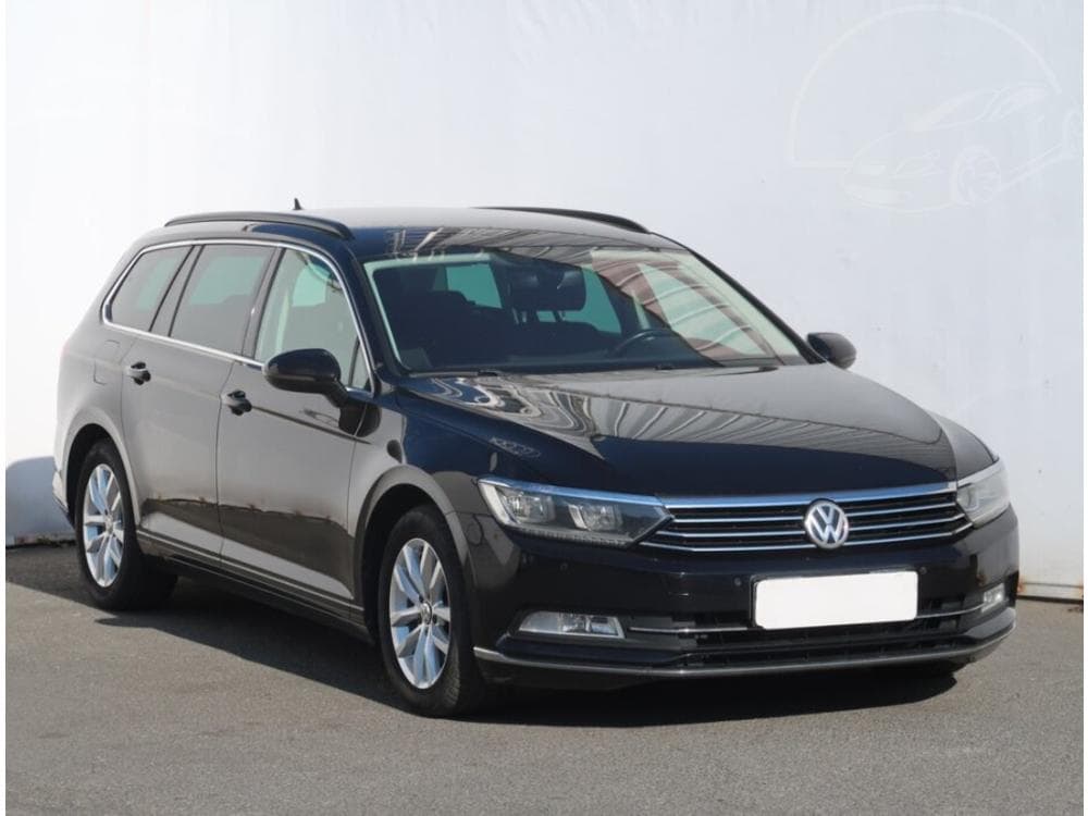 2015 Volkswagen PASSAT