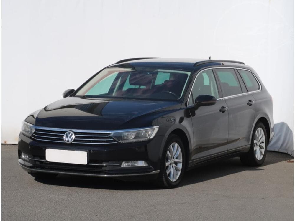 2015 Volkswagen PASSAT - 2