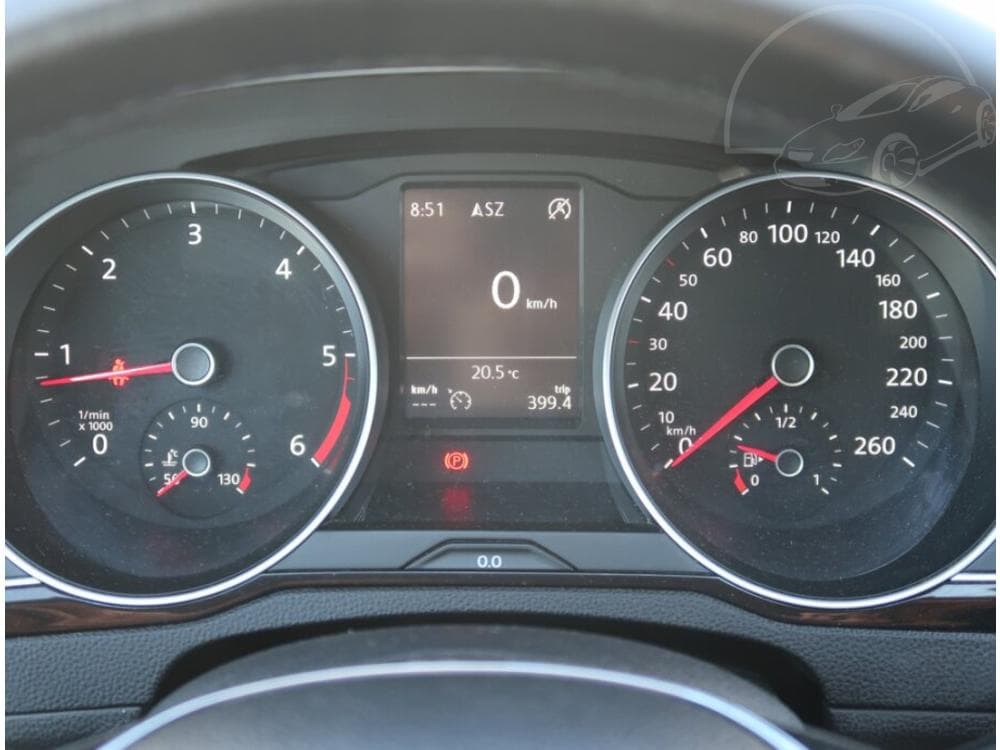 2015 Volkswagen PASSAT - 11