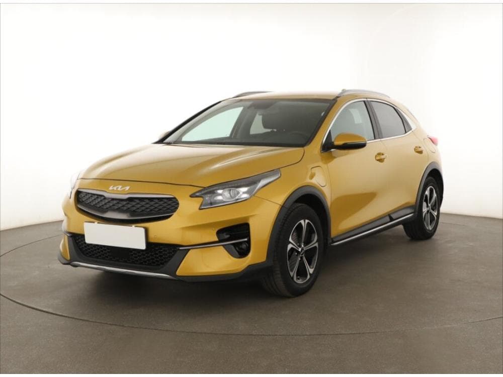 2022 Kia XCEED - 3