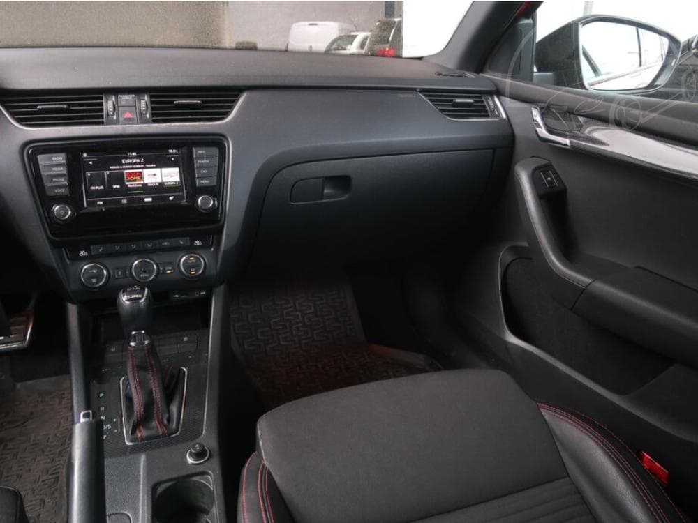 2017 Škoda OCTAVIA - 8