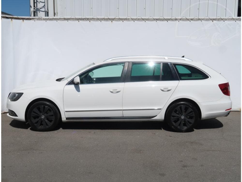 2014 Škoda SUPERB - 3