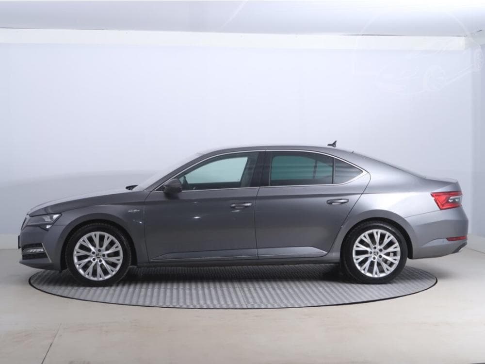 2023 Škoda SUPERB - 5