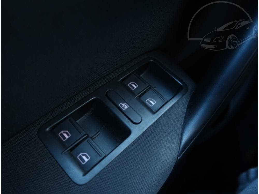 2010 Volkswagen POLO - 15