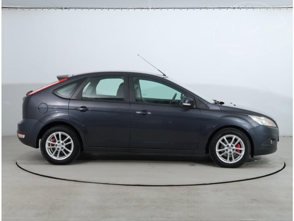 2008 Ford FOCUS - 16