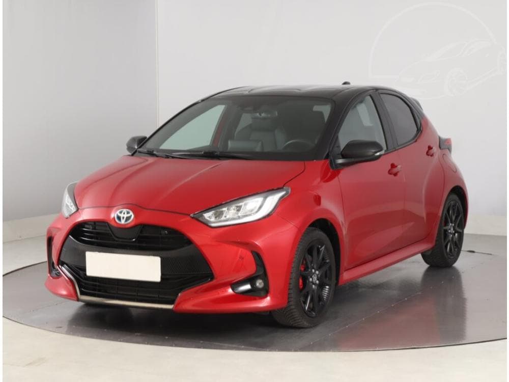 2023 Toyota YARIS - 3