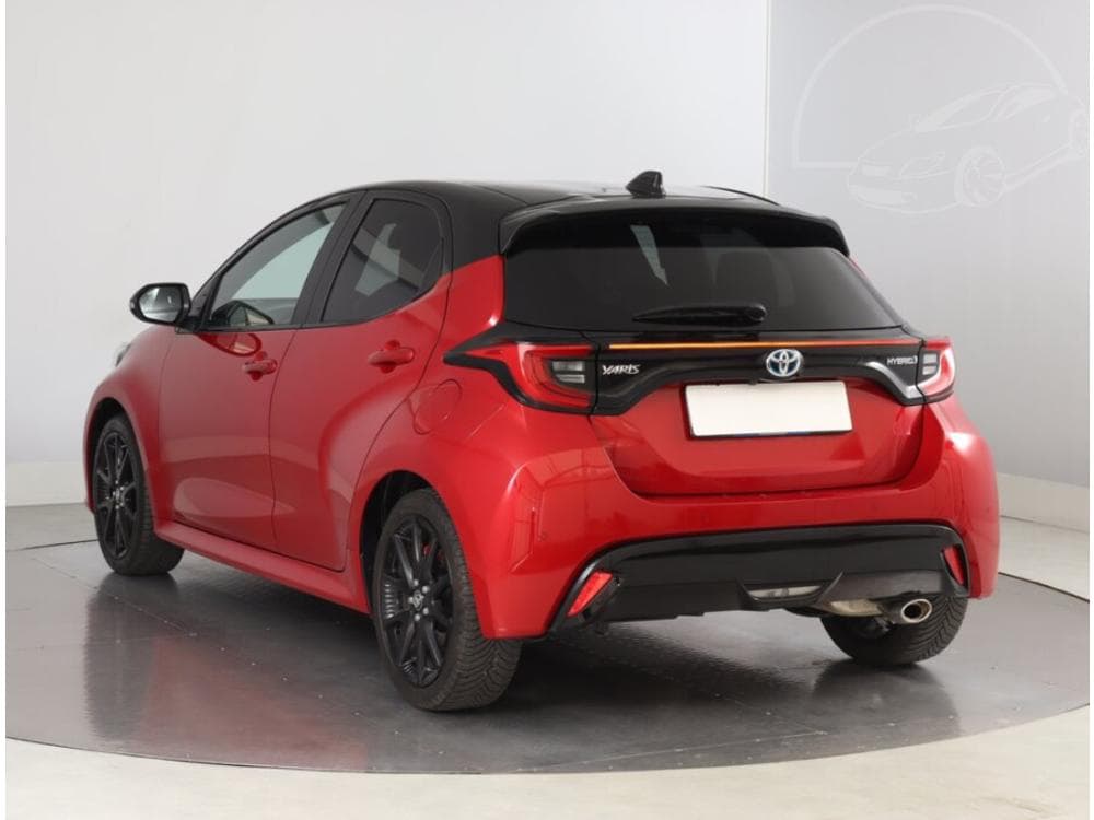 2023 Toyota YARIS - 7
