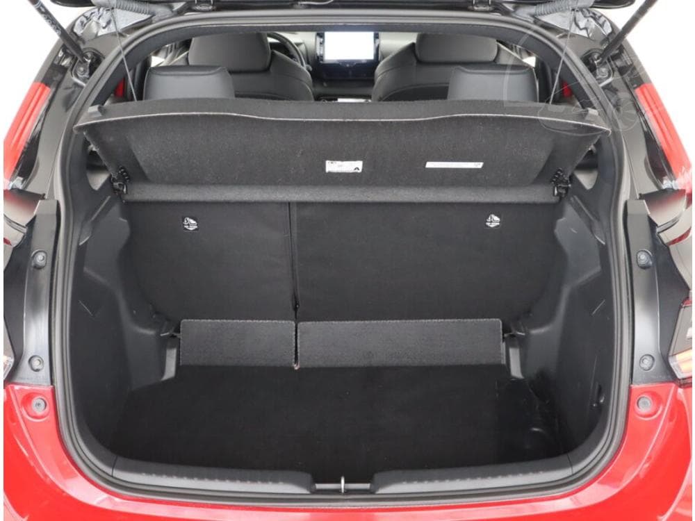 2023 Toyota YARIS - 27