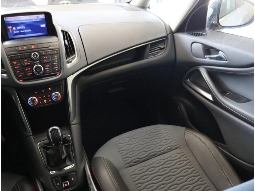 2015 Opel ZAFIRA - 8