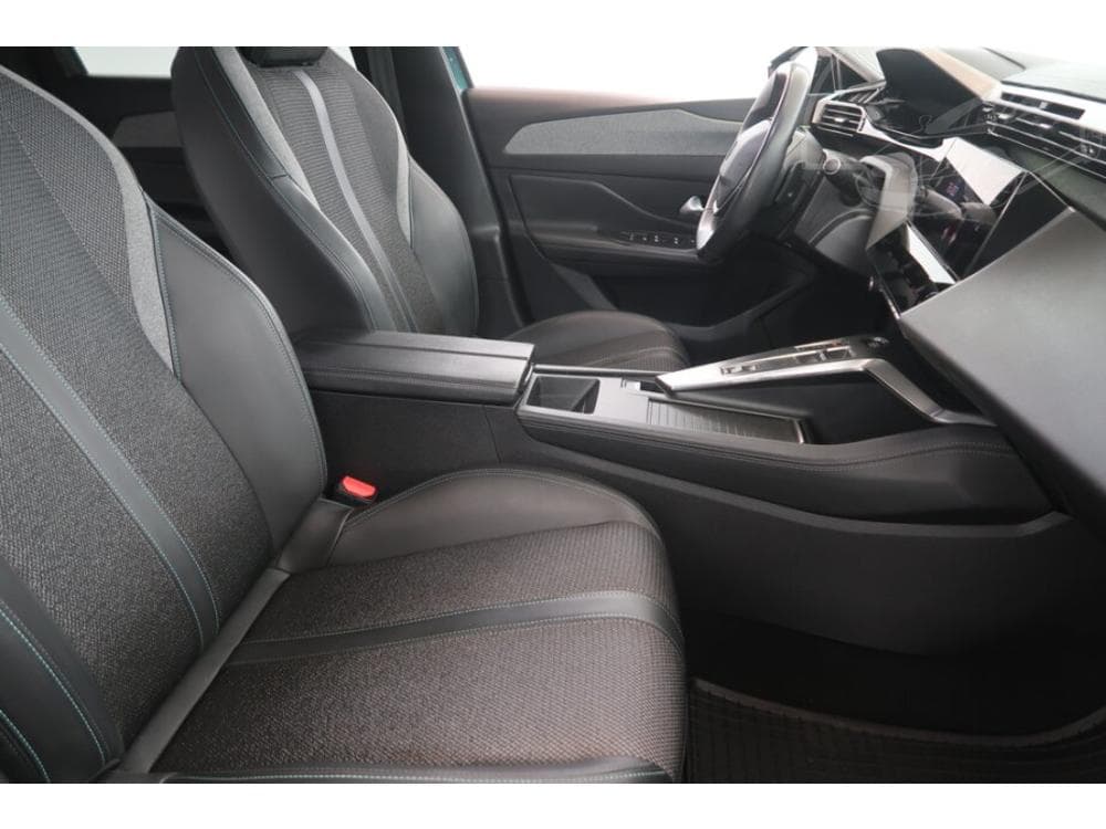 2022 Peugeot 308 - 25