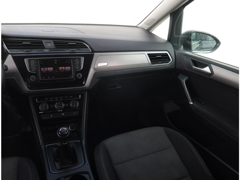 2016 Volkswagen TOURAN - 22
