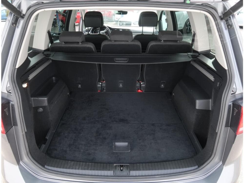 2016 Volkswagen TOURAN - 40