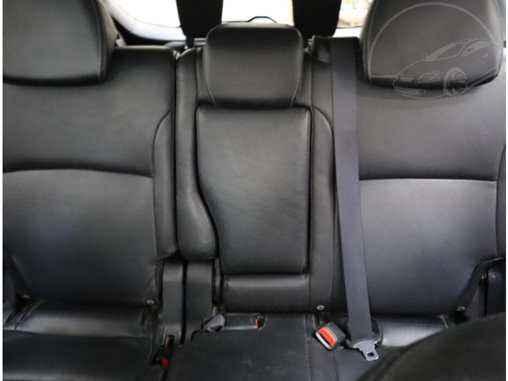 2010 Peugeot 4007 - 10