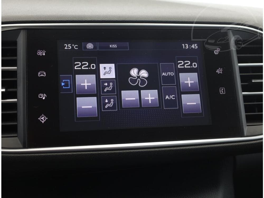 2017 Peugeot 308 - 13