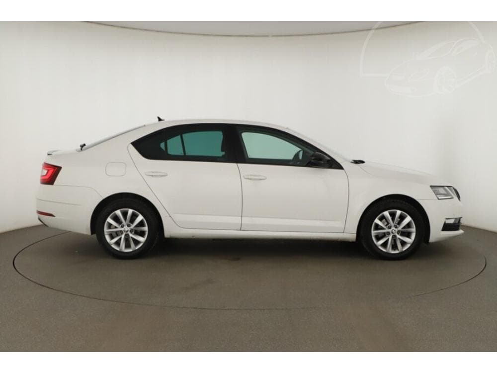 2019 Škoda OCTAVIA - 16