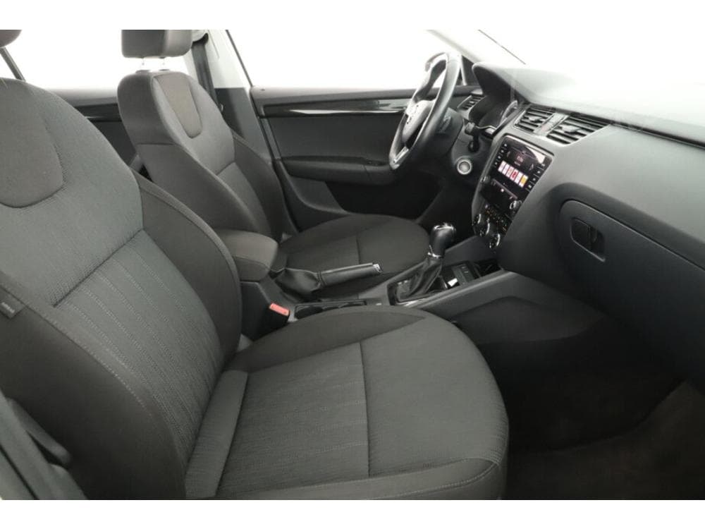 2019 Škoda OCTAVIA - 19
