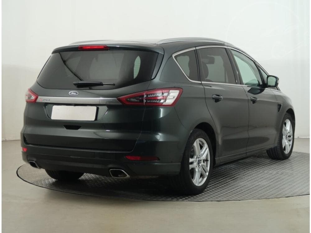 2016 Ford S-MAX - 13