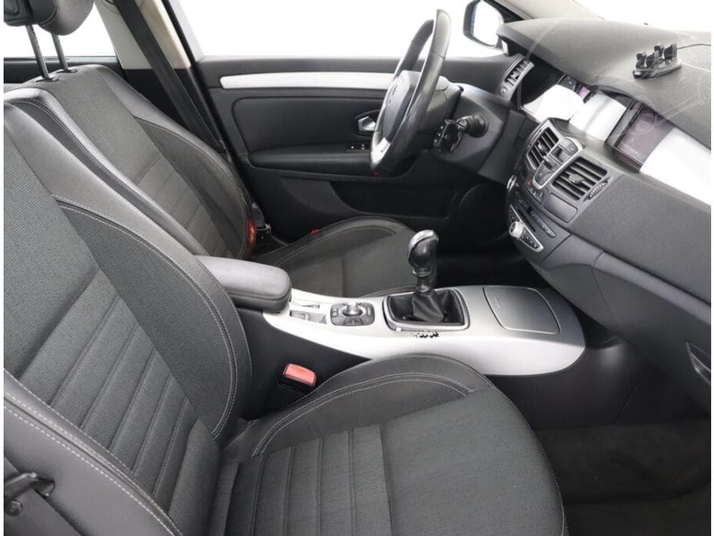 2008 Renault LAGUNA - 9