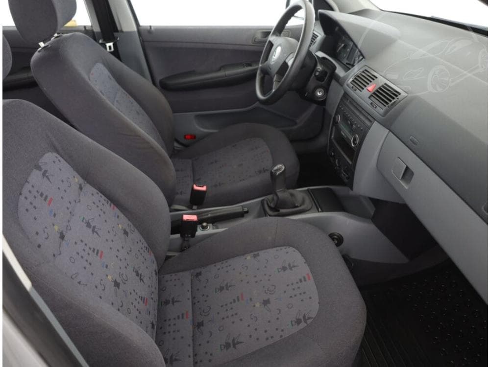 2002 Škoda FABIA - 7