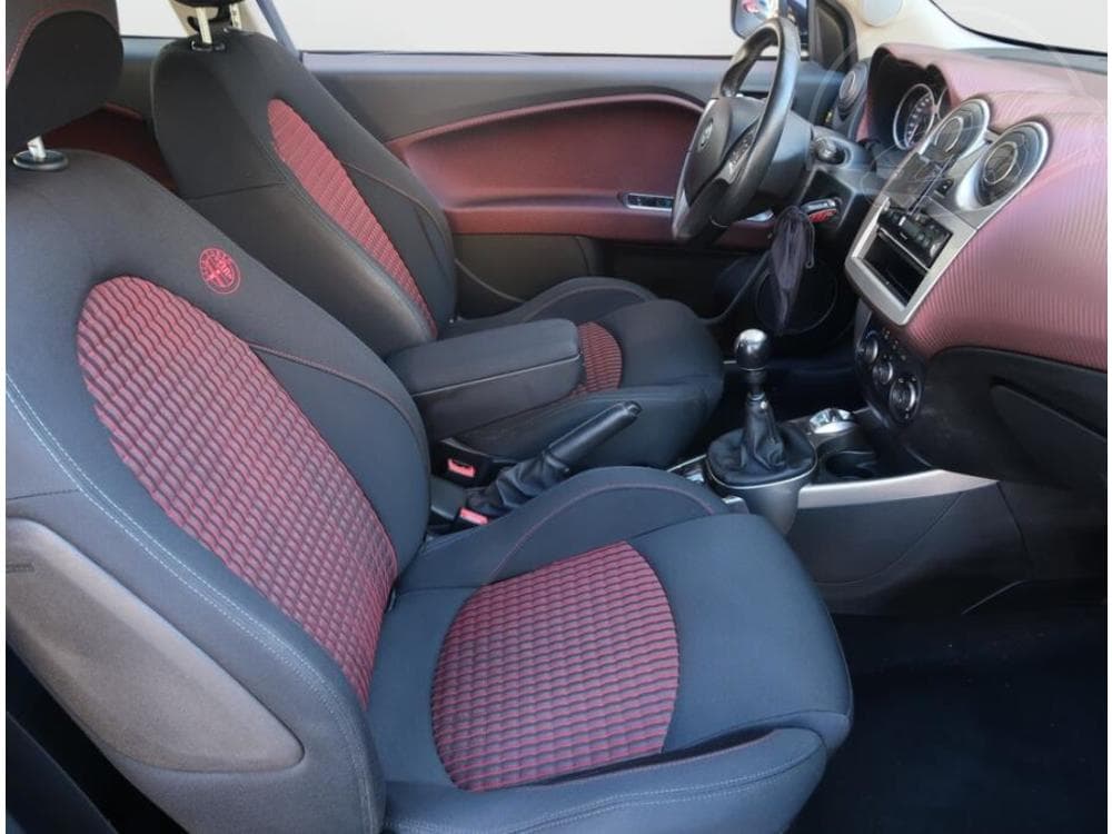2009 Alfa Romeo MITO - 9