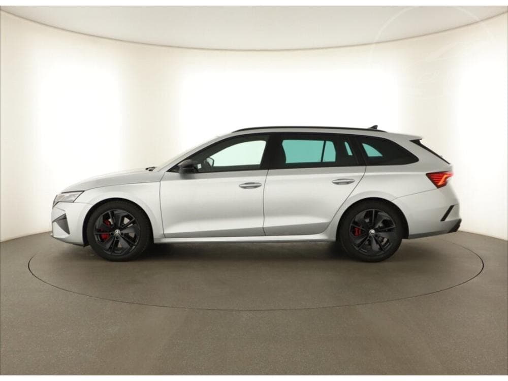 2025 Škoda OCTAVIA - 7