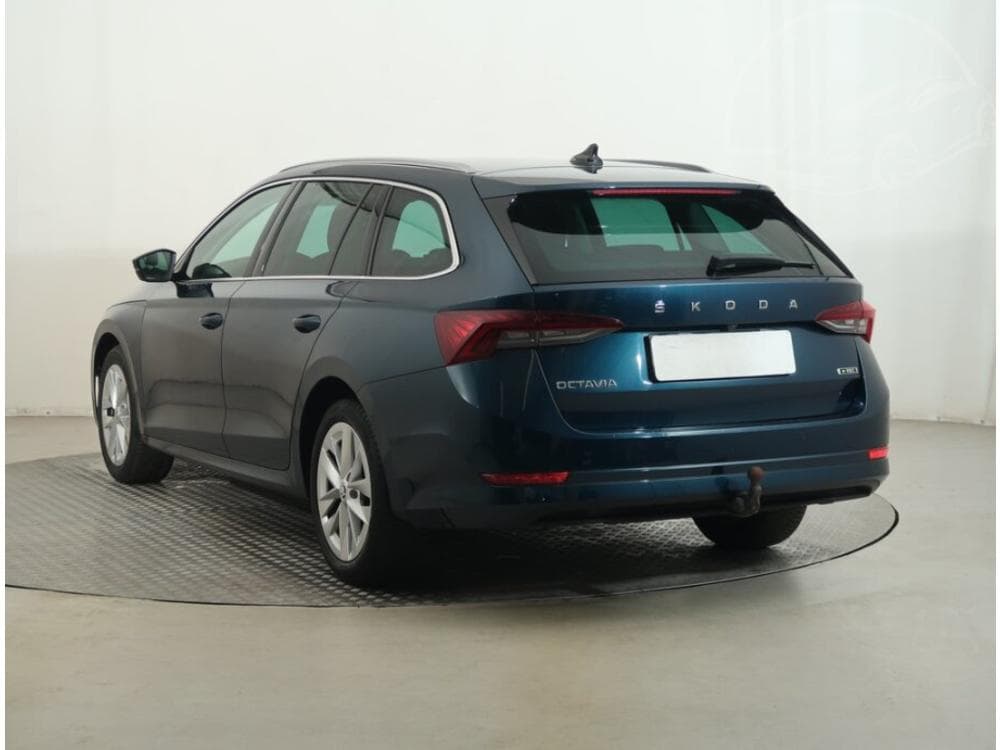 2022 Škoda OCTAVIA - 10