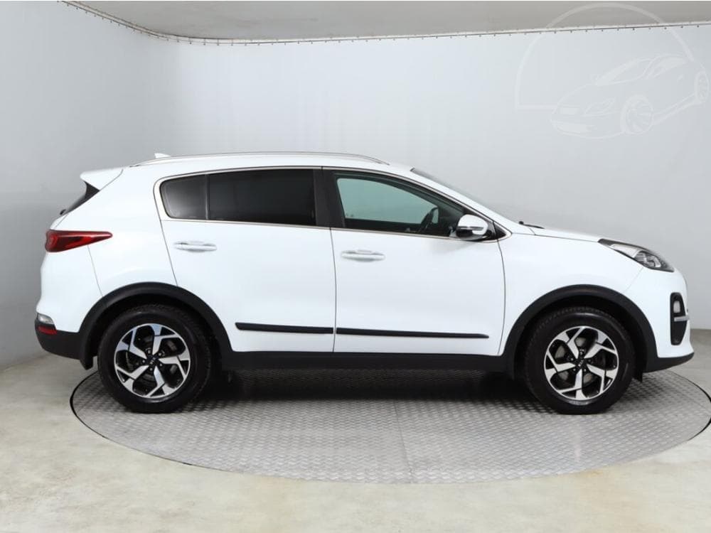 2020 Kia SPORTAGE - 16