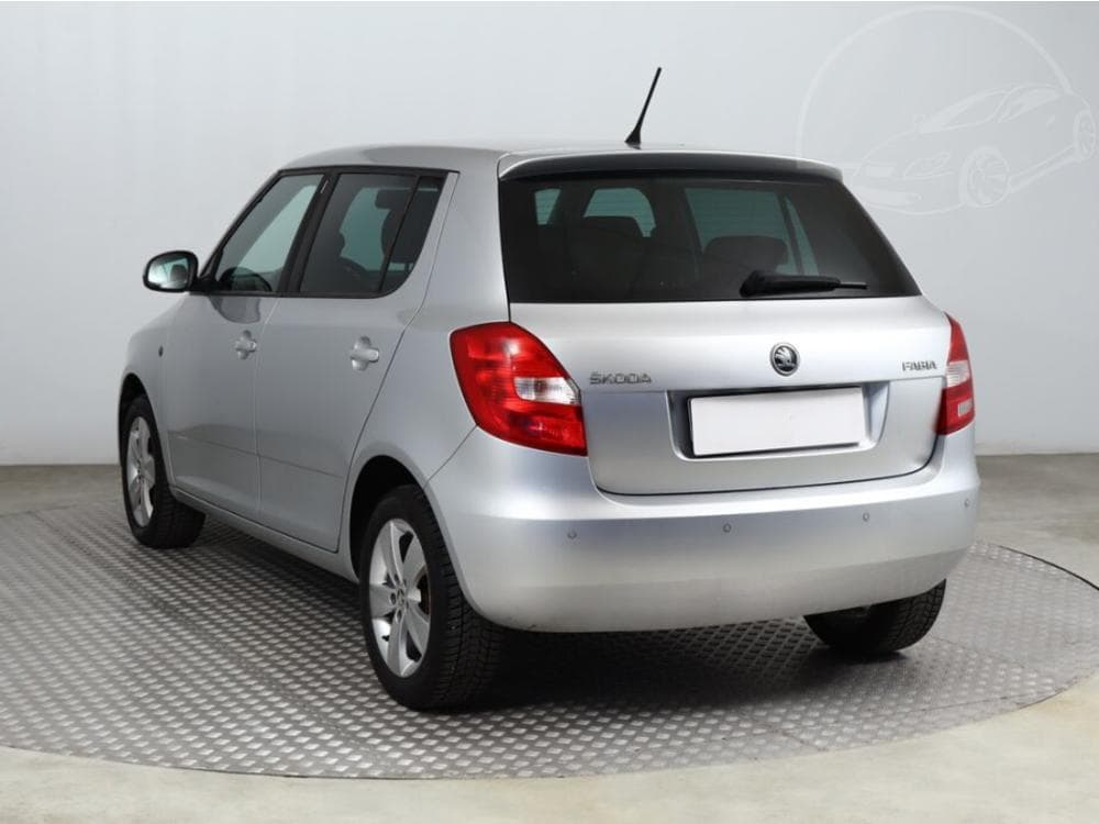 2014 Škoda FABIA - 7