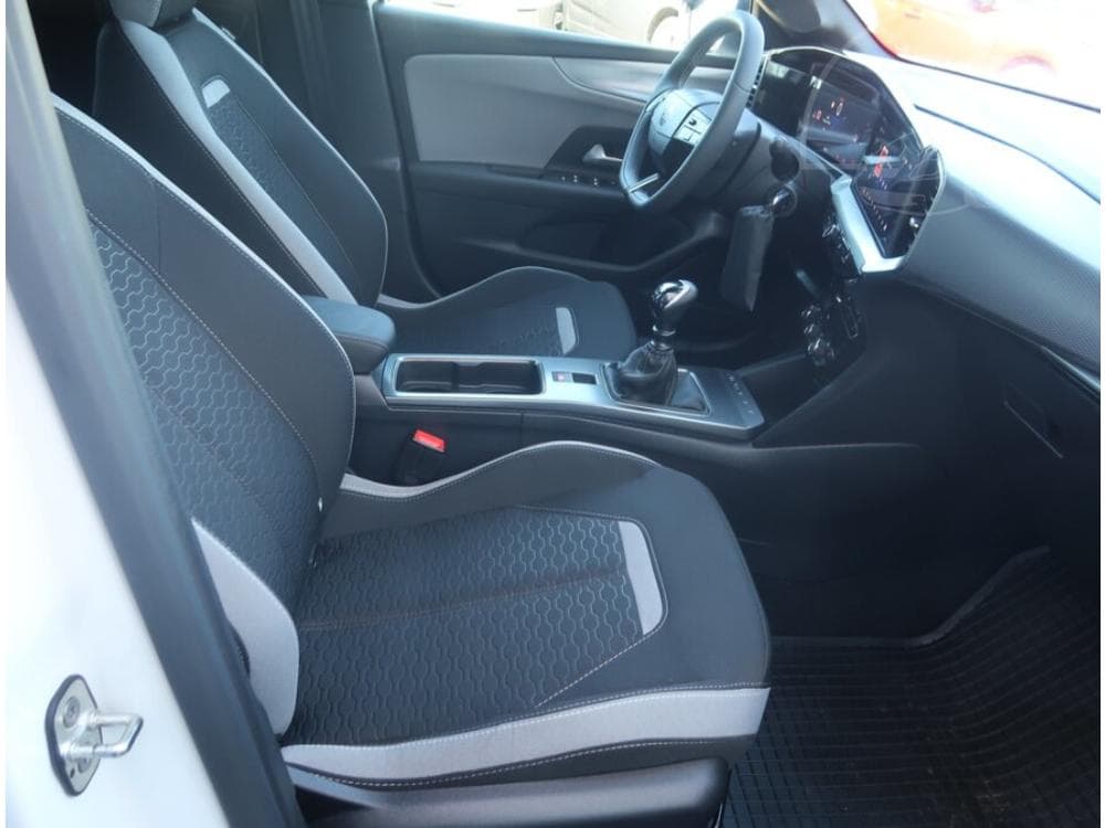 2025 Opel MOKKA - 17