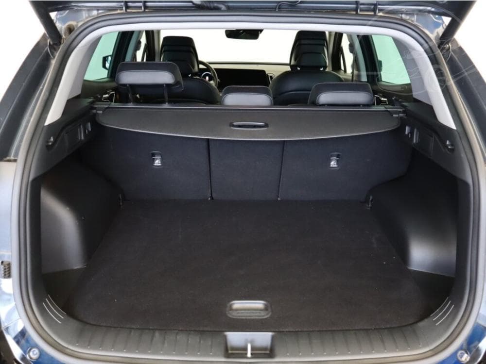 2022 Kia SPORTAGE - 23