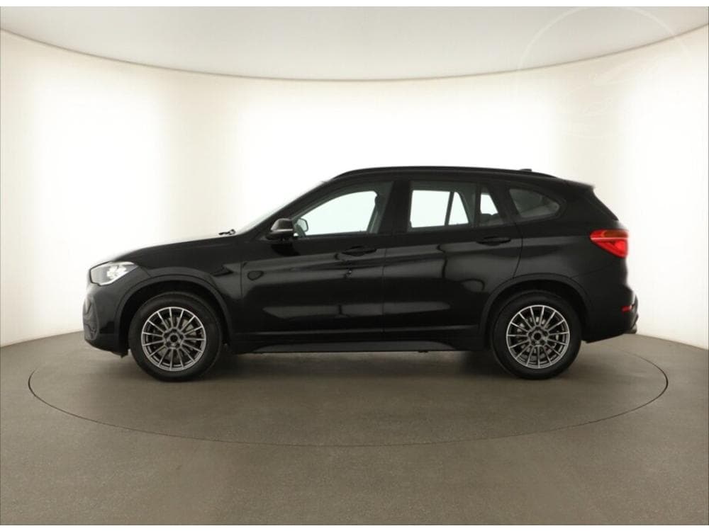 2021 BMW X1 - 5