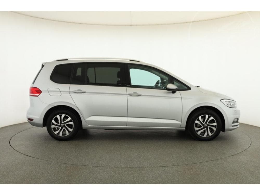 2022 Volkswagen TOURAN - 11