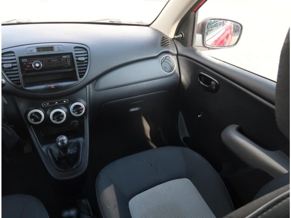 2010 Hyundai i10 - 8
