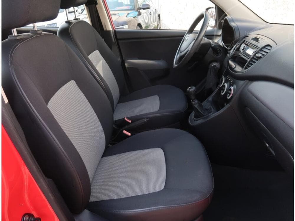2010 Hyundai i10 - 9
