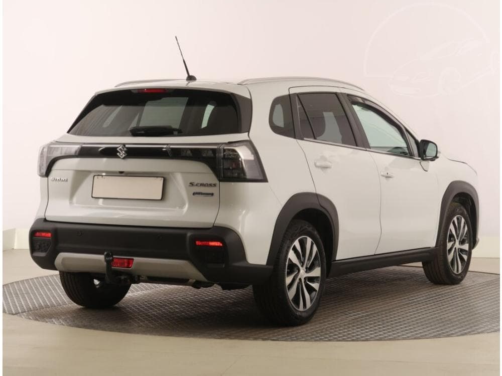 2024 Suzuki S-CROSS - 9