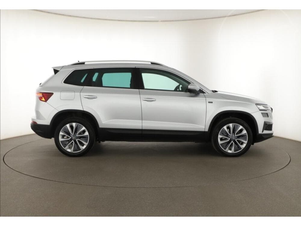 2025 Škoda KAROQ - 11