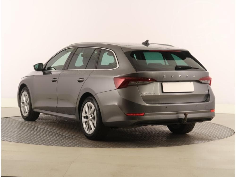 2022 Škoda OCTAVIA - 4