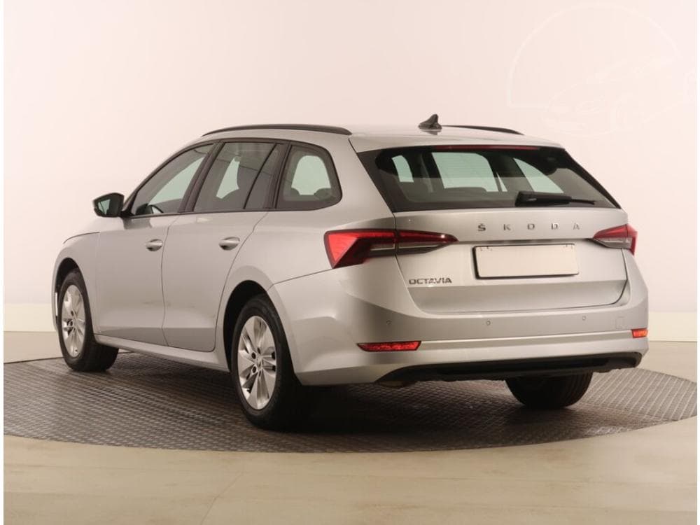 2022 Škoda OCTAVIA - 10