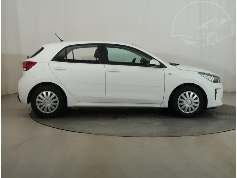 2018 Kia RIO - 6