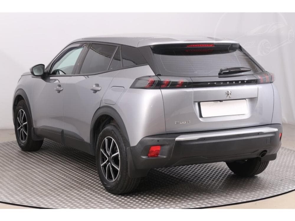 2021 Peugeot 2008 - 10