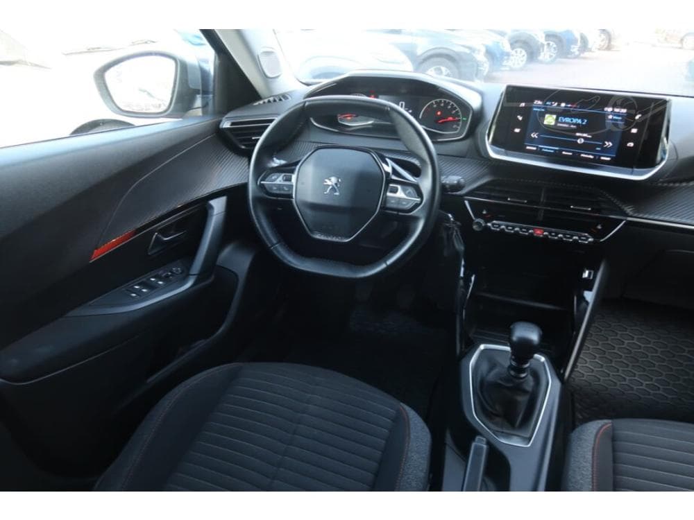 2021 Peugeot 2008 - 19