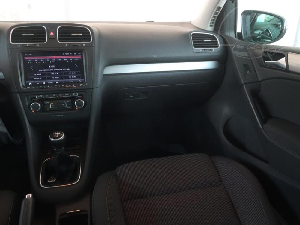2012 Volkswagen GOLF - 8