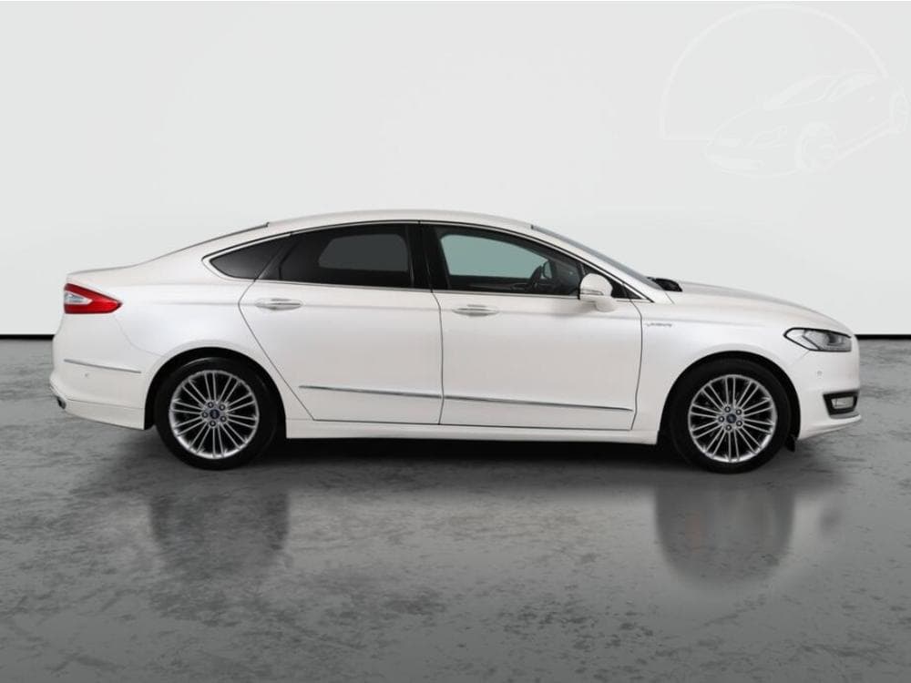 2018 Ford MONDEO - 16
