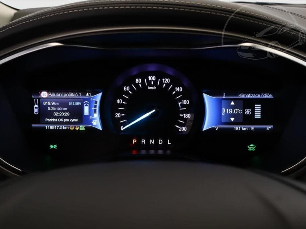 2018 Ford MONDEO - 25