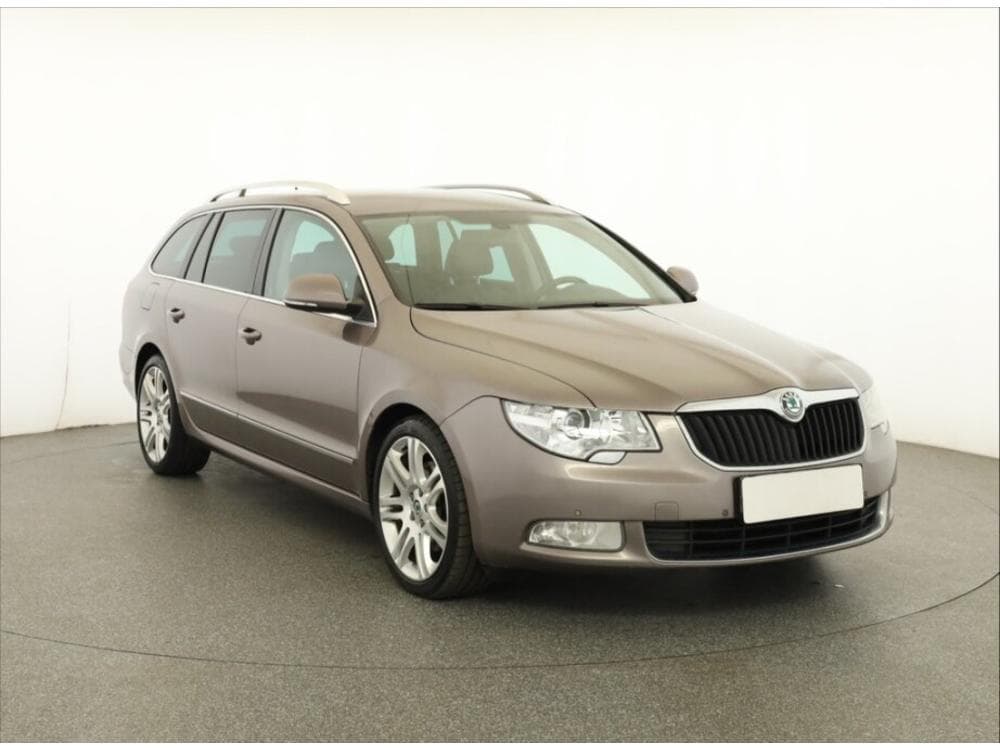2010 Škoda SUPERB